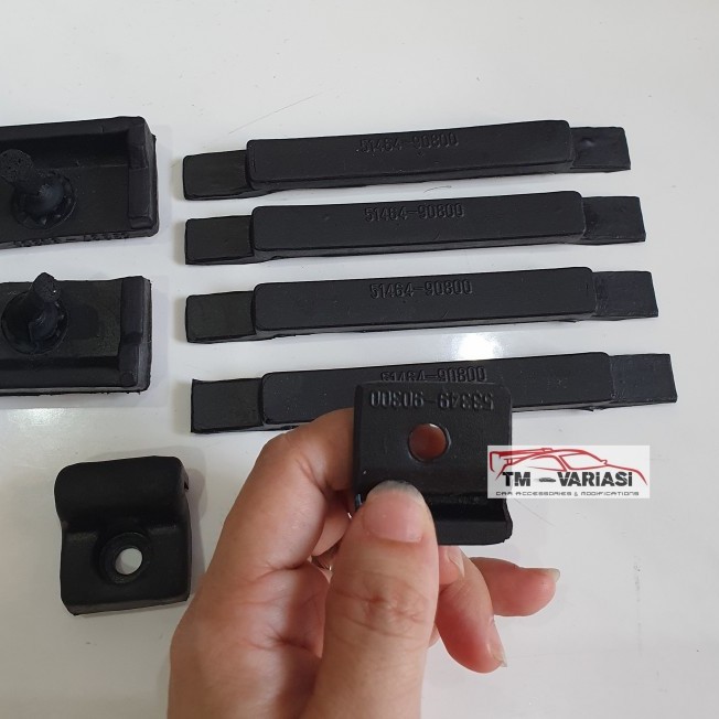 KARET KAP MESIN TOYOTA HARDTOP FJ 40 2F Harga 225,000 rupiah*Gratis Ongkir