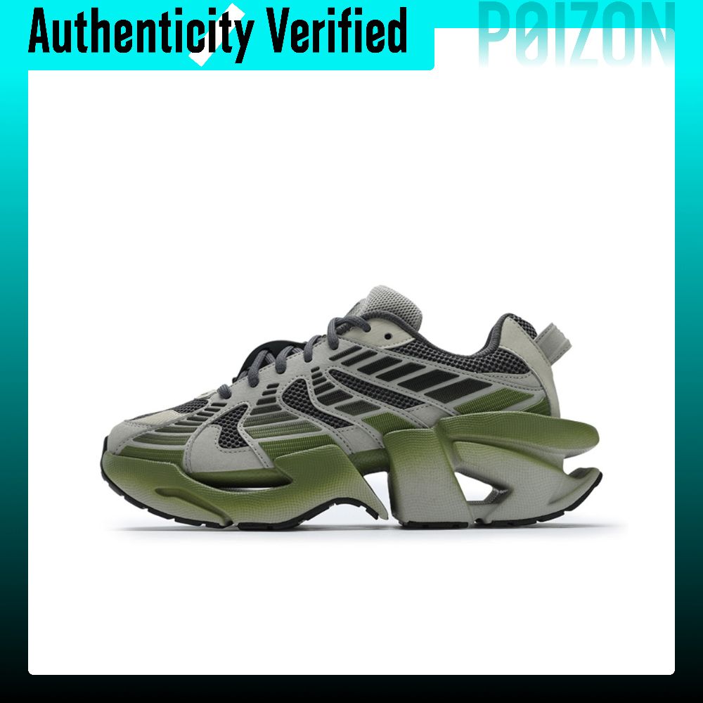 รองเท้าผู้ชาย FILA Space Low top รองเท้าวิ่งผู้ชาย สีดำ สีเทา F12M523109FBB ราคา 13,435 บาท*ส่งฟรี