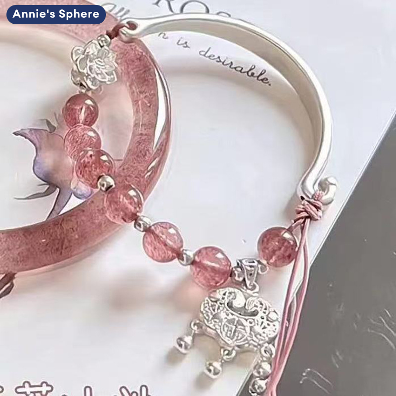 Annie's Sphere สร้อยข้อมือสไตล์จีนประดับลูกปัดสีชมพูและเครื่องประดับดอกบัว งานฝีมือที่หรูหราสำหรับผู้หญิง ราคา 66 บาท*ส่งฟรี