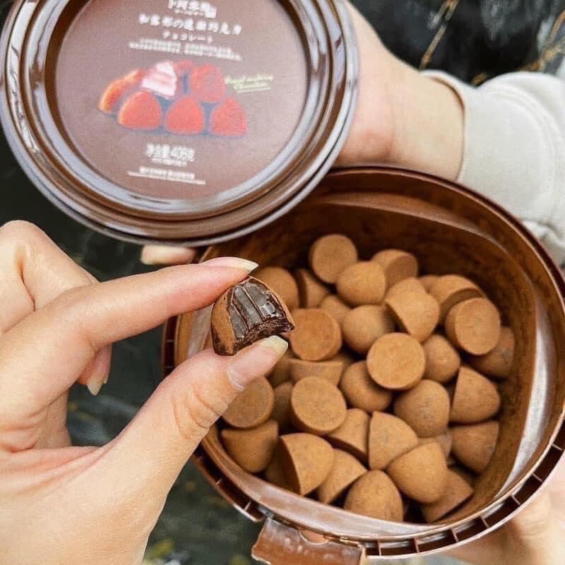 Socola tươi Nama đen hot Quý khách cân nhắc kỹ khi đặt sản phẩm này khi nhiệt độ trên 28C ( bên shop