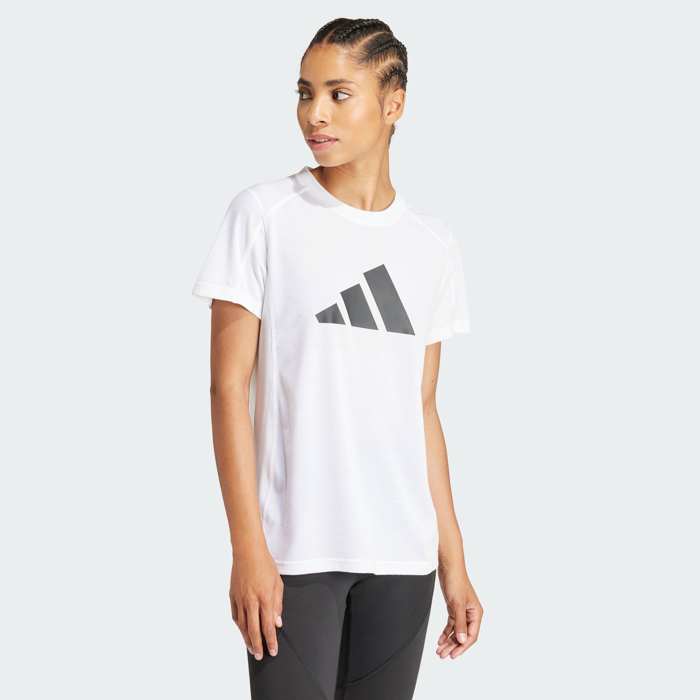 adidas Gym & Training Áo Thun Tập Luyện Big Performance Logo Train Essentials Nữ trắng IT0545