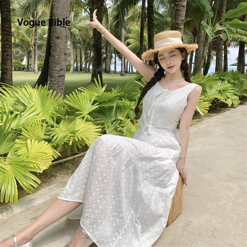 White double line dress+long leg cross pillow wide French summer fashion girlfriend ราคา 649 บาท*ส่งฟรี