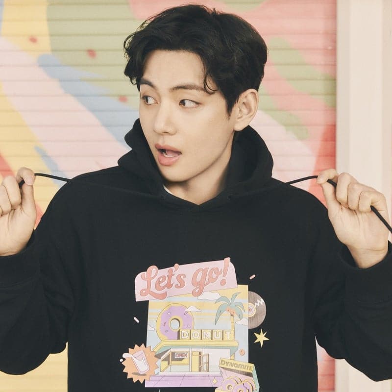 Fila X Bts - Best Price in Singapore 