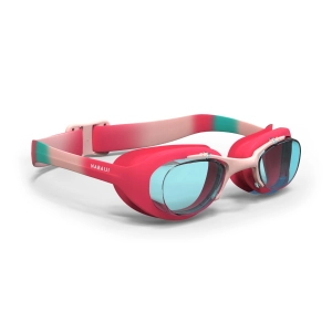 สินค้า แว่นว่ายน้ำ แว่นตาว่ายน้ำ แว่นตาว่ายน้ำชนิดเลนส์ใสรุ่น Xbase Dye S แว่นตาว่ายน้ำรุ่น 100 XBASE ขนาด S แว่นตาว่ายน้ำเด็ก
