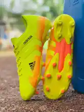 ภาพขนาดย่อของสินค้ารองเท้ากีฬา รองเท้าฟุตบอล รองเท้าสตั๊ด Adidas_