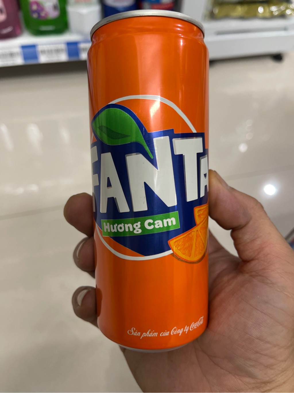 Nước ngọt có ga fanta cam 320ml nước ngọt có gas fanta hương cam (330ml/lon