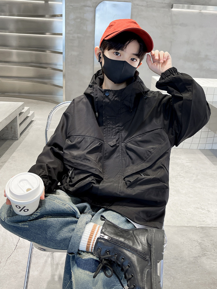 Buxu Shop เสื้อแจ็คเก็ตทำงานสำหรับ2024สไตล์ใหม่ของเด็กผู้ชาย-มาเลเซีย ราคา  696 บาท*ส่งฟรี