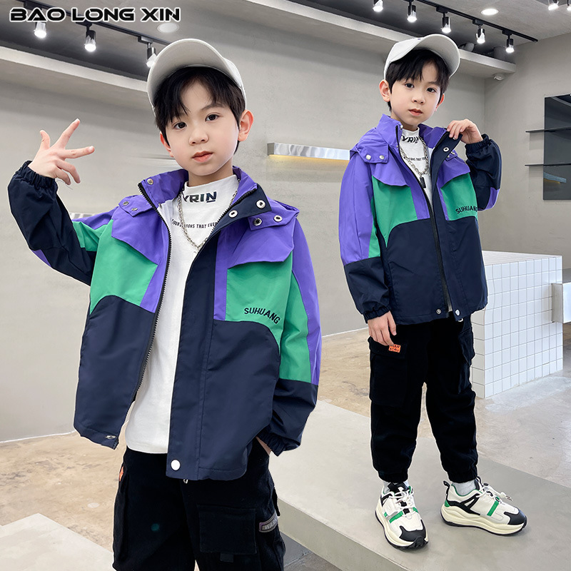 BAOLONGXIN boy's handsome jacket Children's Korean style color block hooded fashion windbreaker ราคา 486 บาท*ส่งฟรี