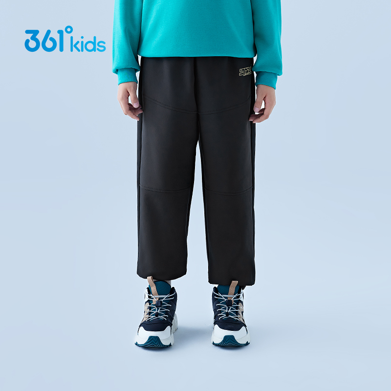 361 ° กางเกงหนาผ้าทอเด็กชายฤดูใบไม้ร่วงและฤดูหนาวเสริมกำมะหยี่เพื่อความอบอุ่นและความยืดหยุ่นโดยไม่ต้องเปลี่ยนรูปร่างพร้อมยางยืดขอบกางเกงและปลอกสำหรับฉนวนกัน Easy On และความต้านทานลม - ยี่ห้อ 361° ราคา 694 บาท*ส่งฟรี