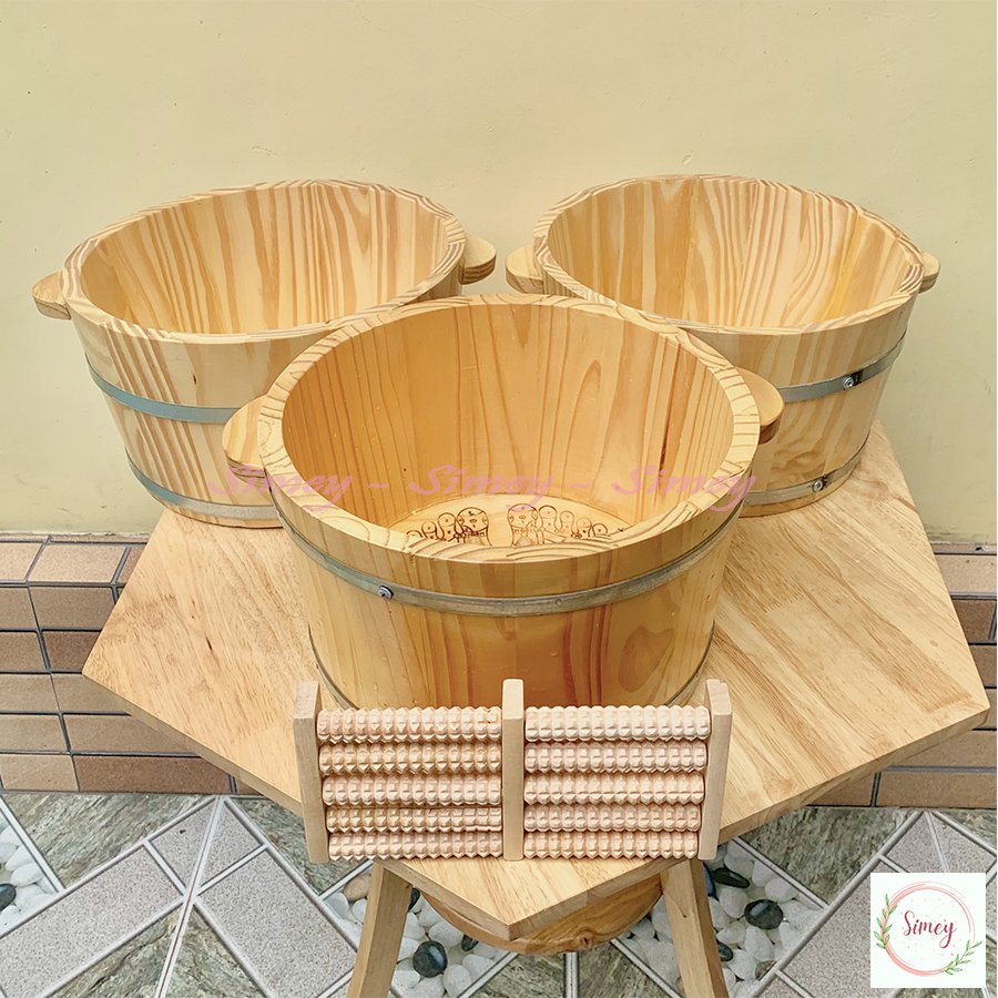 Chậu gỗ ngâm chân, chậu ngâm chân massage kèm bàn lăn chân gỗ, chậu ngâm chân gỗ thông cao cấp