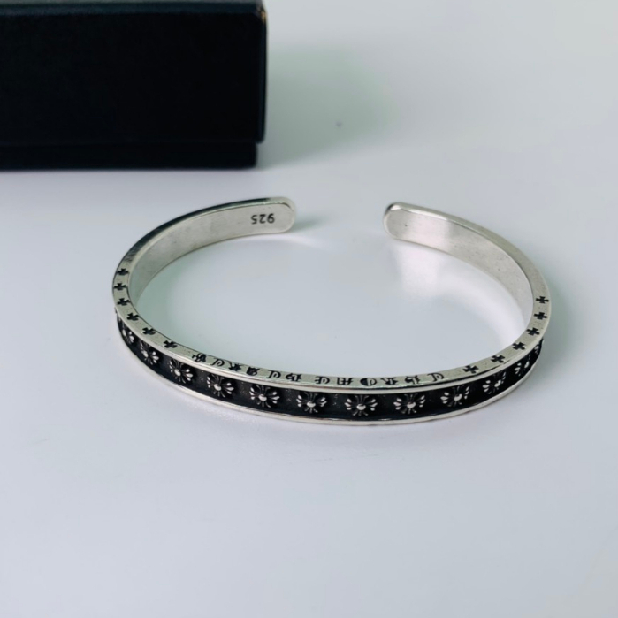 Cuff vòng tay unisex Chrome Heart mini plus bạc fullbox cao cấp - Chrome Heart Shop