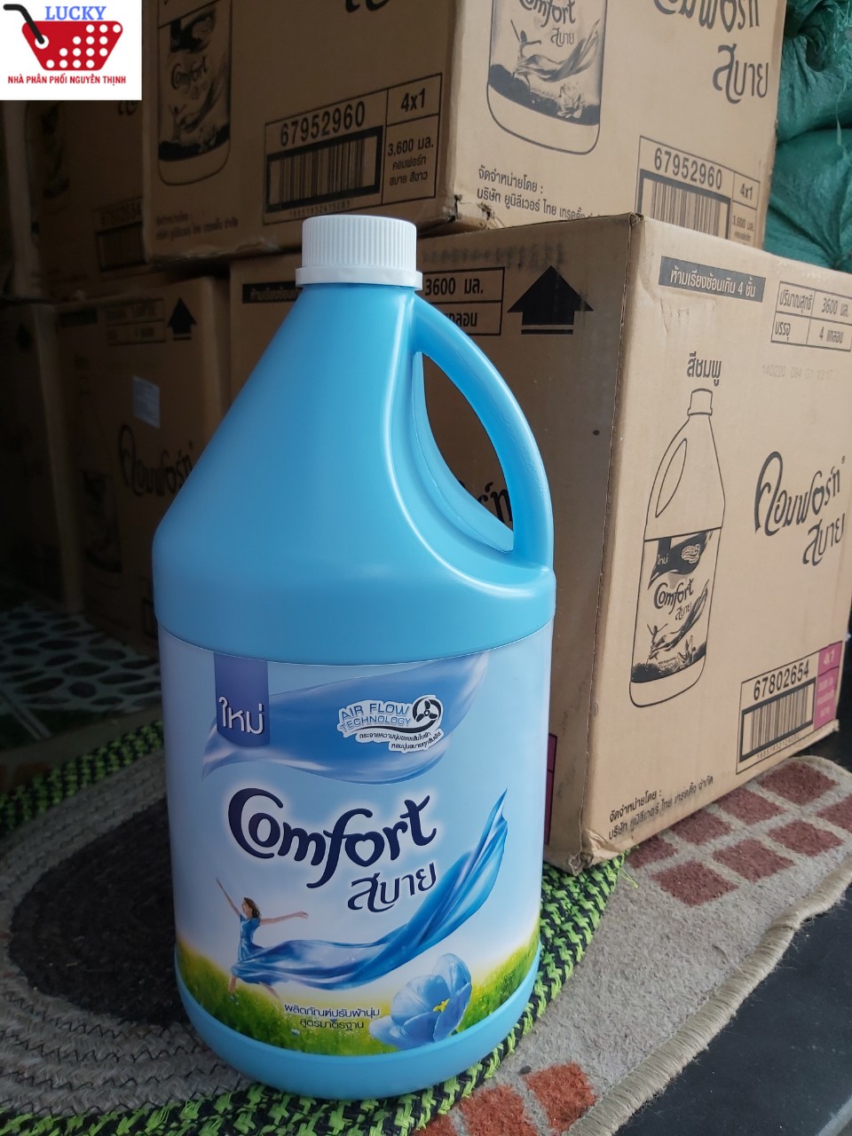(MỚI) Can Nước Xả Vải Comfort Thái Lan 2800ml - MÀU XANH