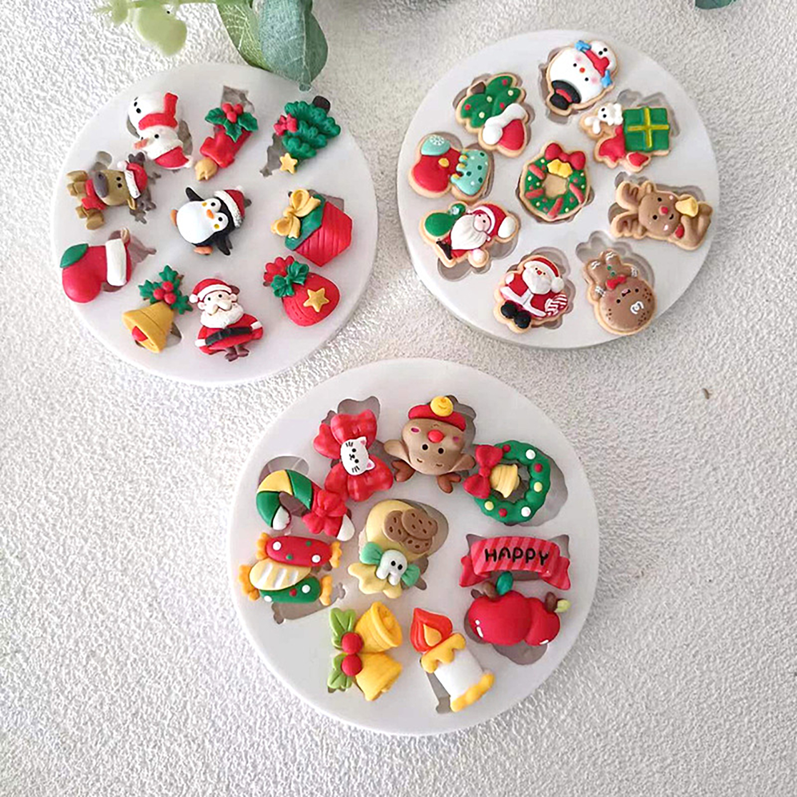 Christmas Silicone Mold Santa Claus Reindeer Snowman Tree Wreath Bell Non-stick Food Grade Easy Release Fondant Chocolate Candy Cookie Jelly Mold ราคา 44 บาท*ส่งฟรี