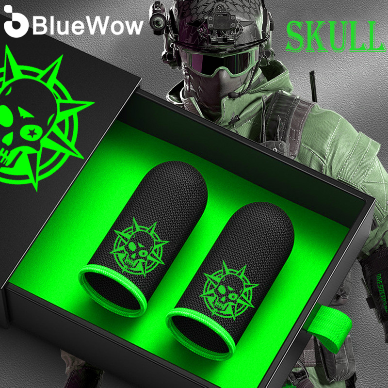BlueWow Skull Silver Fiber Green Skull Highly Sensitive Gaming Finger Cots Adopt Knitting Technology, Are Ultra-comfortable, Sweat-proof and Breathable, Suitable for PUBG Touch Action Games. ราคา 12 บาท*ส่งฟรี