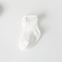 Dễ Thương Ren Xếp Nếp vớ trẻ em mềm màu trơn cotton sơ sinh vớ ngắn xuân thu bé gái sơ sinh chống trượt vớ sàn