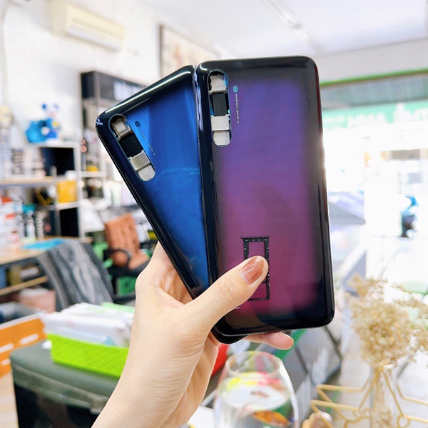 Bộ vỏ Realme 6 Pro zin mấu máy chuẩn, hàng như hình.