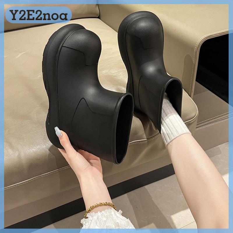 Y2E2noa รองเท้าบูทกันฝนกันน้ำสำหรับผู้หญิง, รองเท้าบูทกันฝนกันน้ำได้ส้นหนาน่ารักเข้ากลางท่อน่ารักสำหรับใส่กลางแจ้ง ราคา 270 บาท*ส่งฟรี