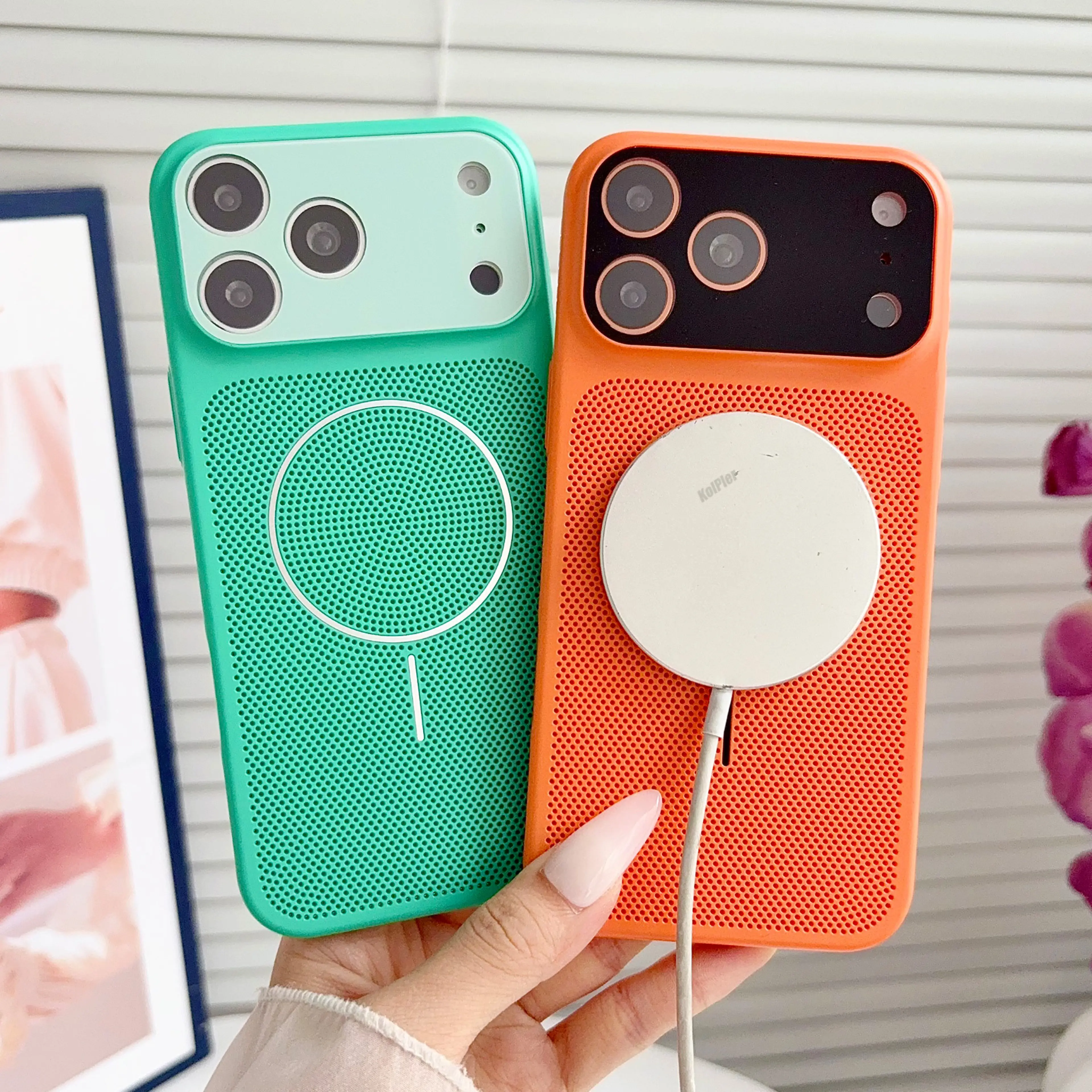 Heat Dissipation PC Phone Case For iPhone 17 Pro Max 16 15 Air Magnetic Vibrant Colors Smooth Spray Finish Hard Cover