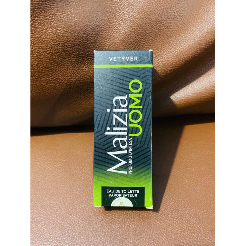 Nước Hoa Nam Malizia Uomo Vetyver Eau de Toilette 50ml Spray - Hương Thể thao, trẻ trung - Hàng úc V- Với hương thơm độc đáo kết hợp giữa sự tươi mát của cam bergamot và sự nồng ấm của gỗ đàn hương