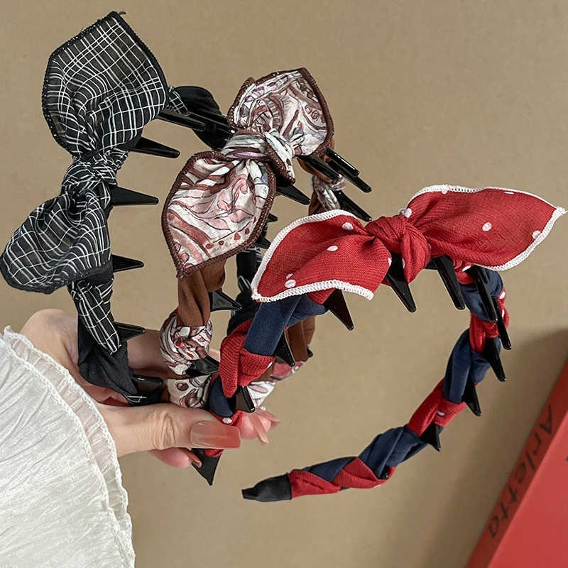 ที่คาดผมลายดอกไม้โบว์วินเทจสำหรับผู้หญิง ราคา 8 บาท*ส่งฟรี