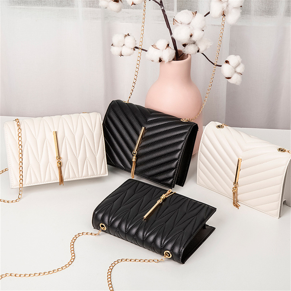 2023 New Luxury Designer Handbag Fashion Tassel Handbag Flap Crossbody Bag Mini Chain Handbag 2023 New Luxury Designer Handbag Women's Purses Casual Square Shoulder Bag Designer Crossbody Bag Trendy Chain Handbags Stylish Tassel Flap Bag Fashionable