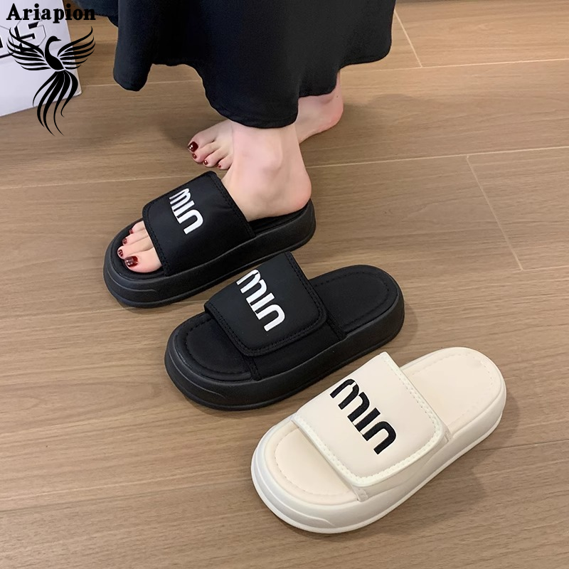 Women's Flat Sandals Slippers Women's Comfortable Platform Indoor and Outdoor Sandals Fashion New ราคา 238 บาท*ส่งฟรี
