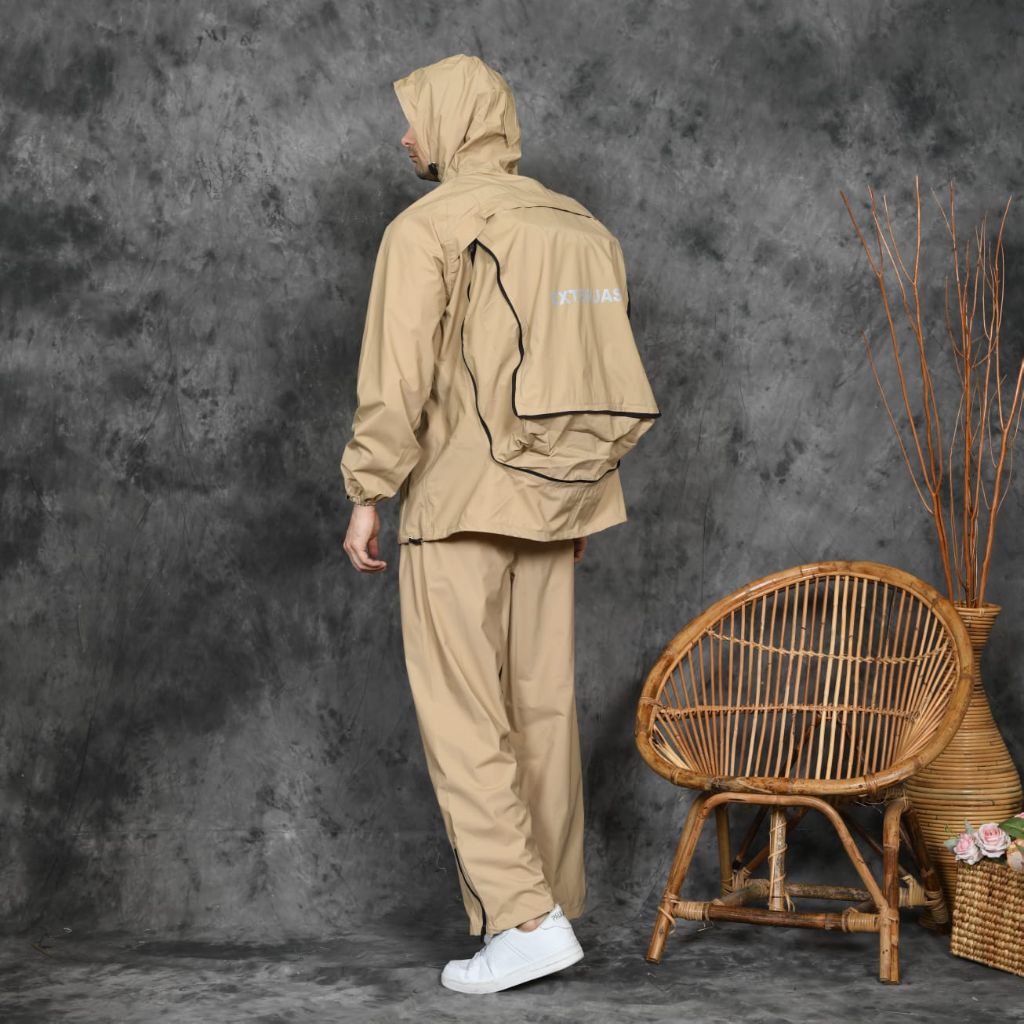 EXTERJAS JAS HUJAN RAINCOAT RANSEL BACKPACK PRIA WANITA MANTEL MOTOR BAHAN PVC Harga 91,194 rupiah*Gratis Ongkir