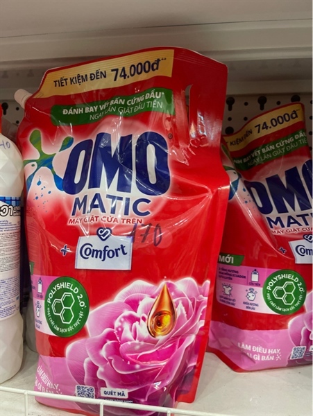 Nước giặt OMO cửa trên 3,6kg ecuador