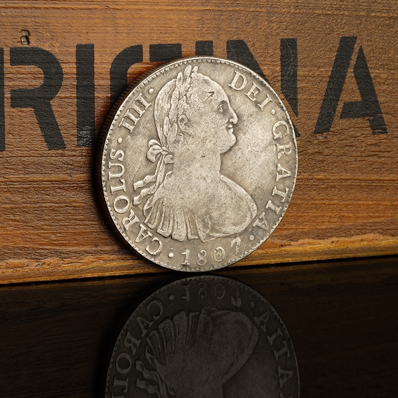 South America Mexico made double column silver dollar silver coin 1807 Spanish Carlos IV 8R silver round antique