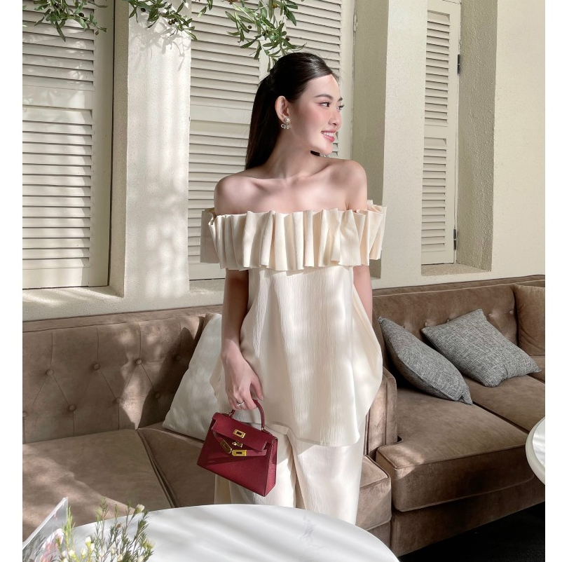 Set đồ nữ sang chảnh tiểu thư áo lụa trễ vai bèo phối quần suông dài ống rộng tiểu thư sang chảnh đi