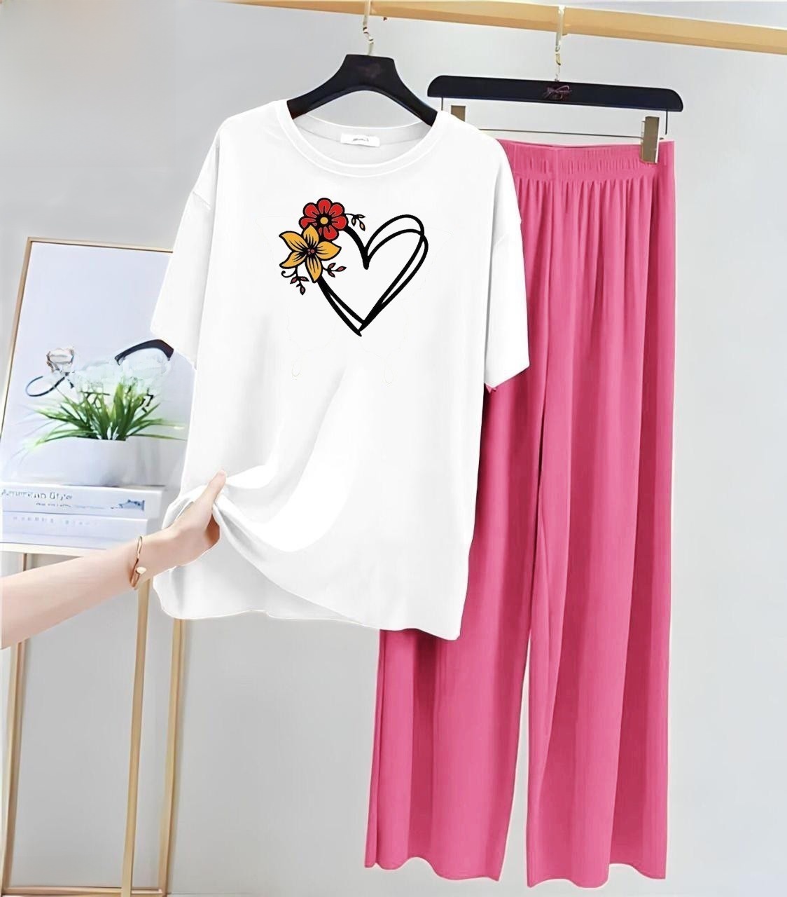 Soft cotton Night Wear for Women size S to XL & Kid size 4 to 14 Years, Night suit for girls and women, Sleeping Dress Girls Sleepwear Loungewear Sleeping Suit lingerie T shirt and Pajama, Night Dress for girls and women
