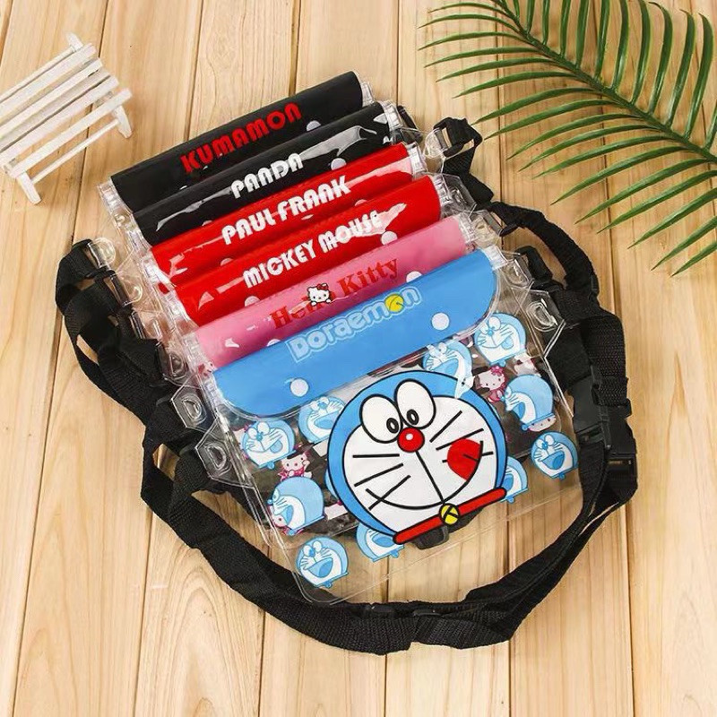 พร้อมส่ง กระเป๋ากันน้ำ คาดเอว คาดอก ซองกันน้ำ สงกรานต์ ลายการ์ตูนน่ารัก ปรับระดับได้ ขนาด21.5*17.5 มี4ลาย เลือกได้ ลายสวย ราคา 28 บาท*ส่งฟรี