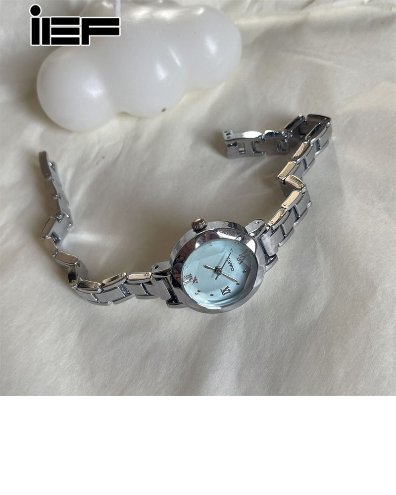 IEF Elegant Minimalist Women's Watch with Classic Design and Comfortable Metal Bracelet ราคา 99 บาท*ส่งฟรี
