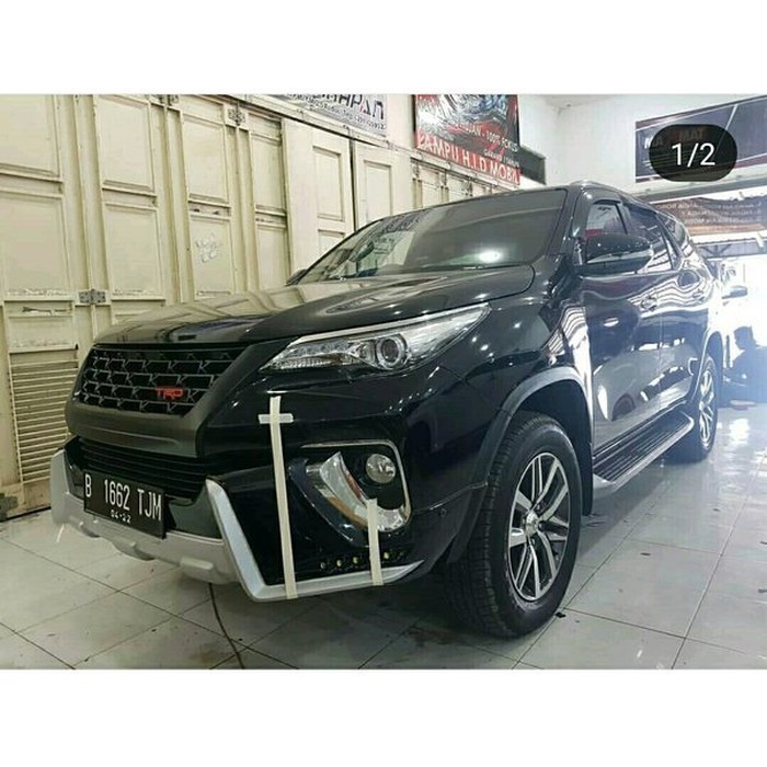 (COD) Bodykit Toyota Fortuner VRZ LXS TERMURAH BOS Fiber Duraflek Harga 1,631,000 rupiah*Gratis Ongkir