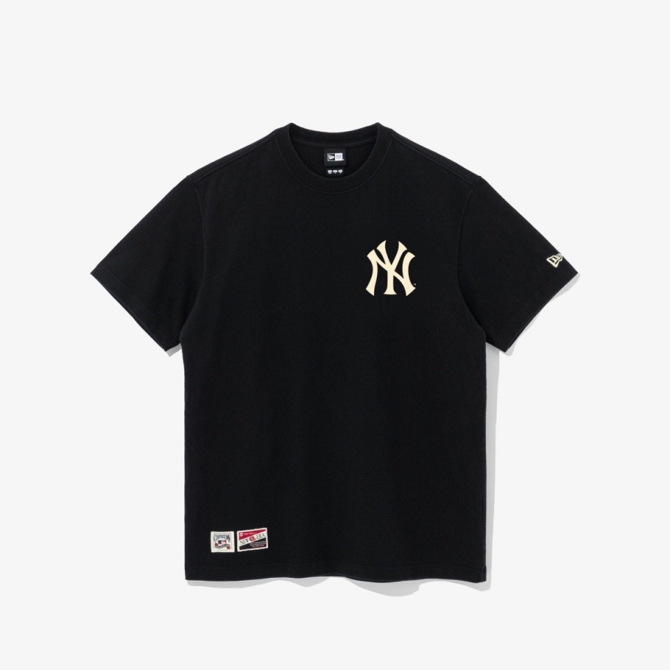 AARAER [CHÍNH HÃNG] ÁO THUN NEW ERA (8) - NY Yankees *Đen Chữ TAN* - Code: 13086578 32A