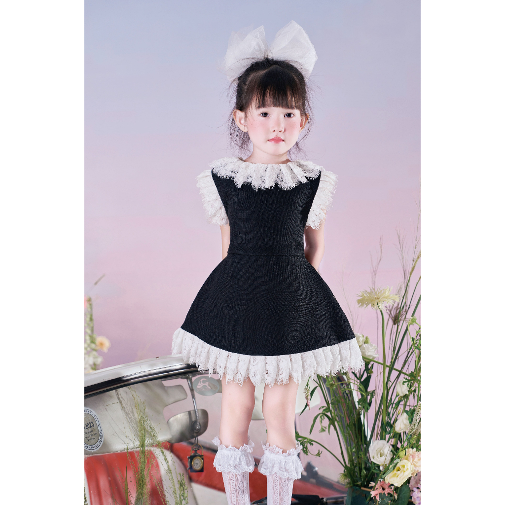 Váy công chúa bé gái màu đen viền ren trắng hehehihi - v50
