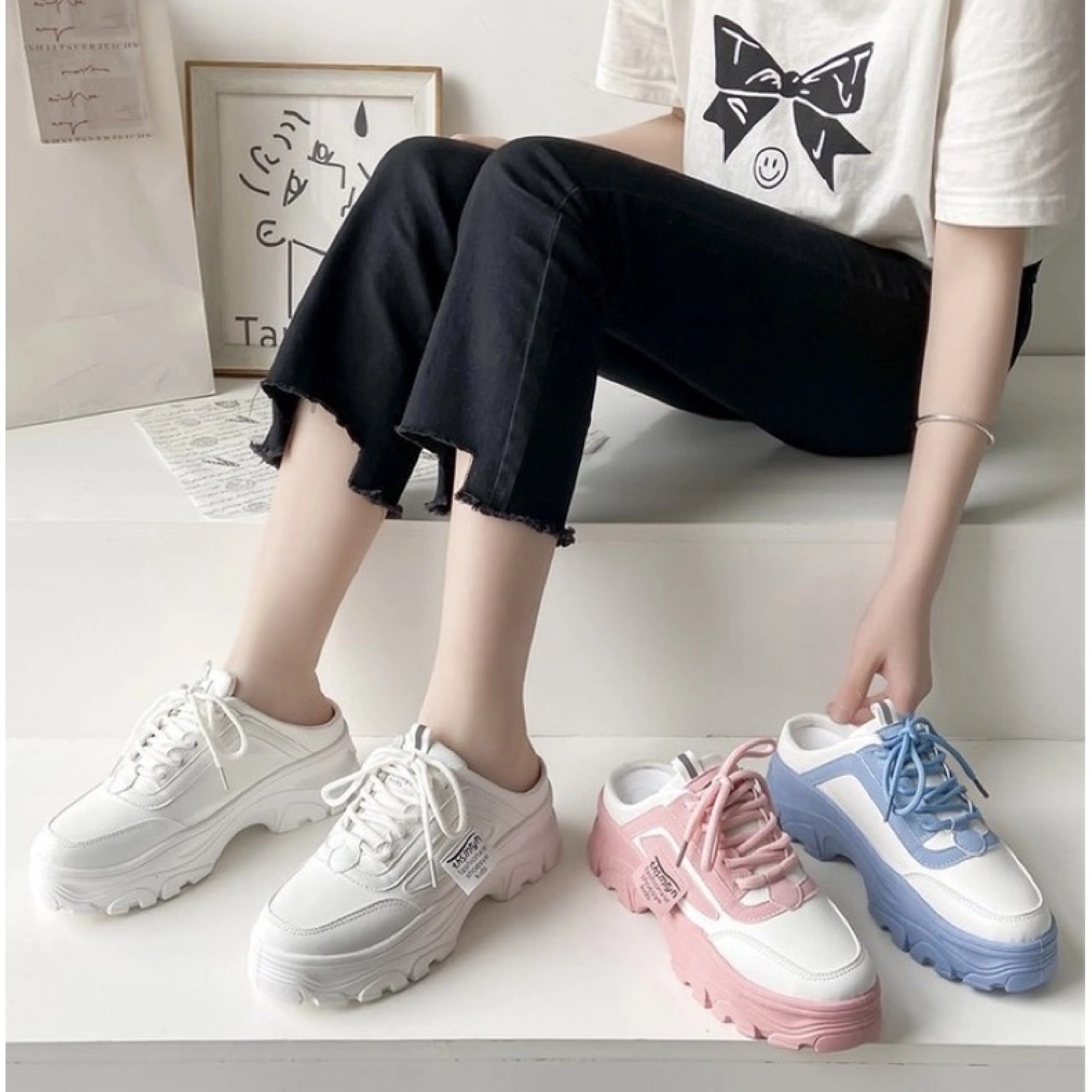 พร้อมส่ง 24ชม. ไซส์ 36-41รองเท้าผ้าใบ รองเท้าเสริมส้น สูง 5ซม. รองเท้าผ้าใบแฟชั่น รองเท้าผูกเชือก รองเท้าเปิดส้น