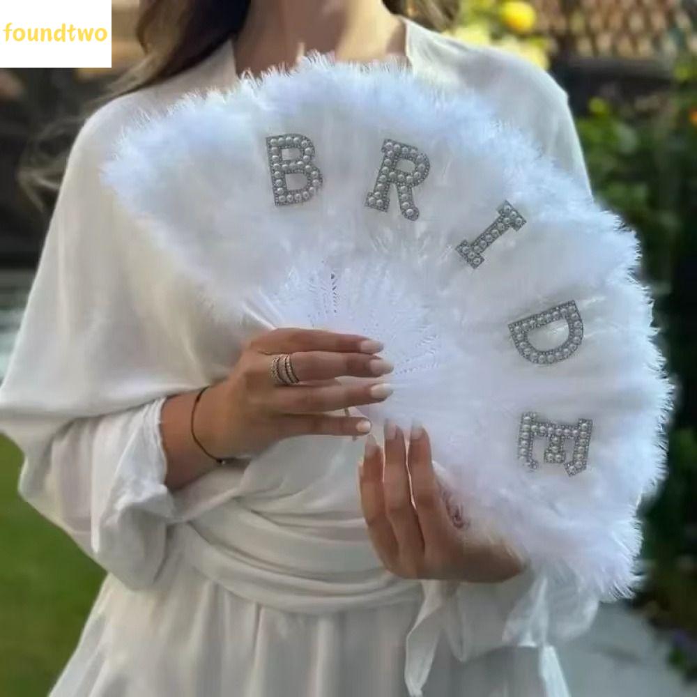 TIRRALIRRA สไตล์จีนจีน พัดขนนกเจ้าสาว มี6สี มือถือแบบมือถือ พัดลมมือหมุน ของขวัญสำหรับเด็ก ของตกแต่งงานปาร์ตี้ พัดลมพับได้ สำหรับเด็กผู้หญิง ราคา 111 บาท*ส่งฟรี