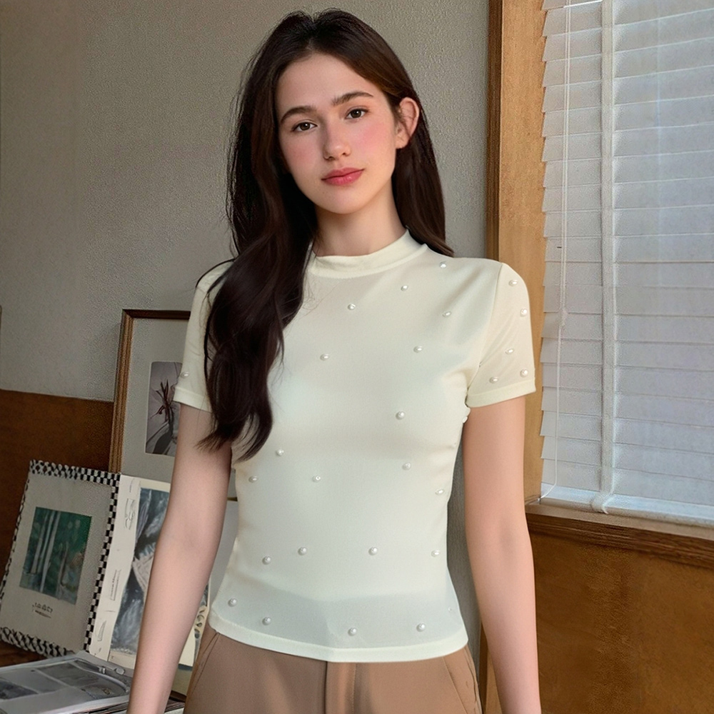 BRANCHÉ เสื้อยืดสำหรับผู้หญิงฤดูร้อนที่สง่างามมุกฝรั่งเศสตกแต่งแขนสั้นคอลูกเรือผอมพอดีออกเดทเสื้อยืด B250318 ราคา 120 บาท*ส่งฟรี