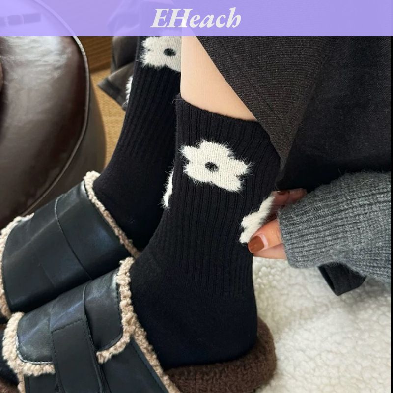 EHeach | Black cashmere thick socks women's mid-tube socks warm sweet striped long socks ราคา 13 บาท*ส่งฟรี