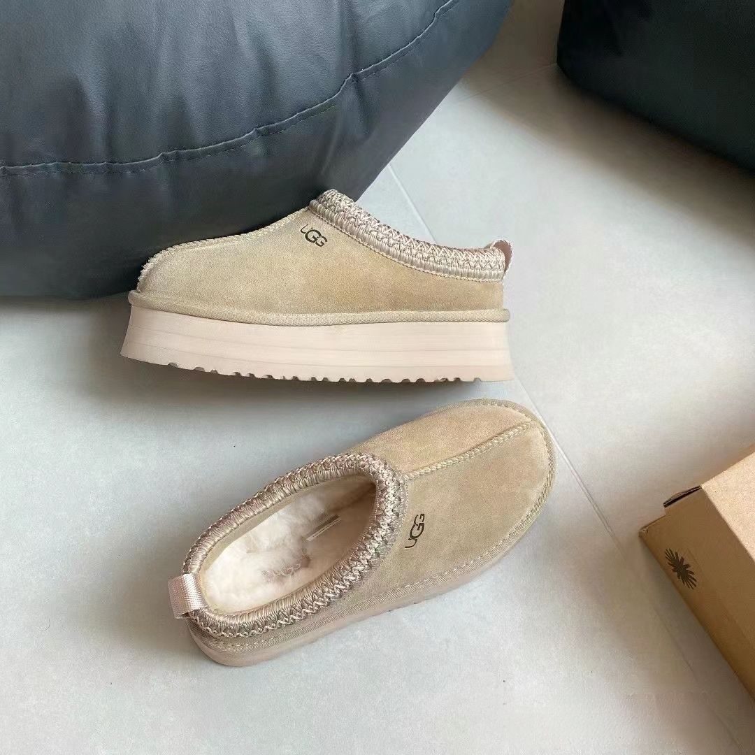 UG.G Giày lông cừu mới của phụ nữ dày đế giữa gót cao giày trượt nửa kéo dép chống trượt