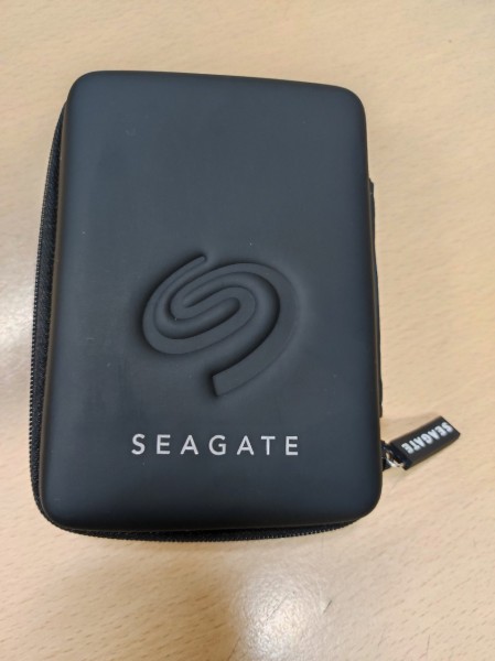 Túi đựng ổ cứng di động 2.5 (Phù hợp ổ cứng Seagate) Hộp Nhựa - Màu Đen