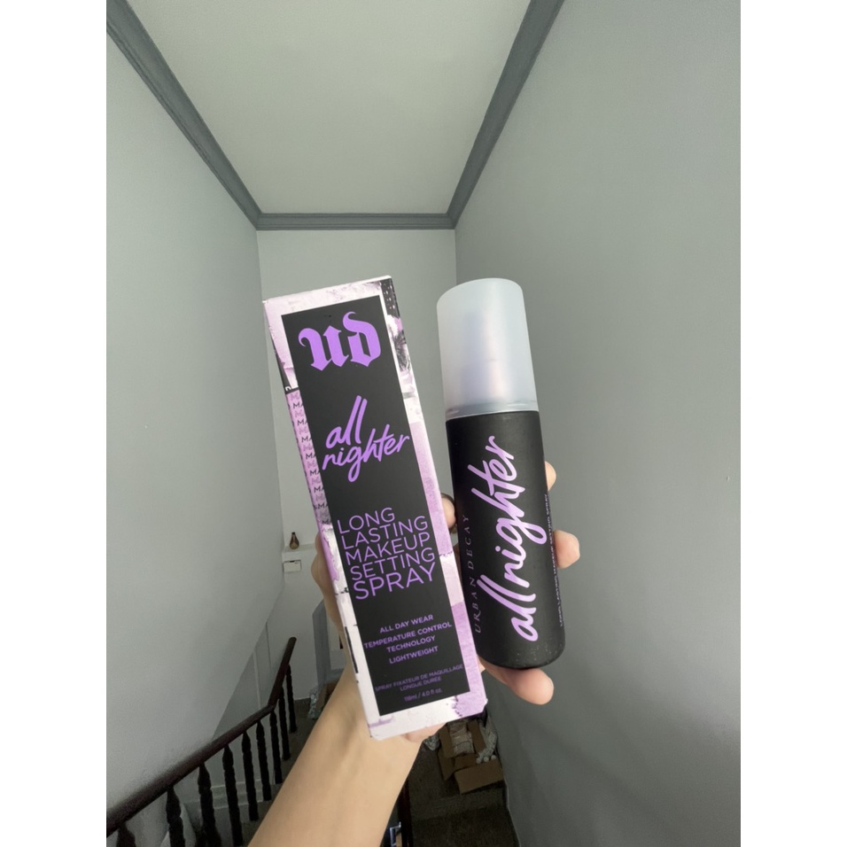 Xịt Khoá Lớp Trang Điểm Urban Decay All Night Xịt Khoá Make Up Cố Định Lớp Trang Điểm Bền Màu 118ml