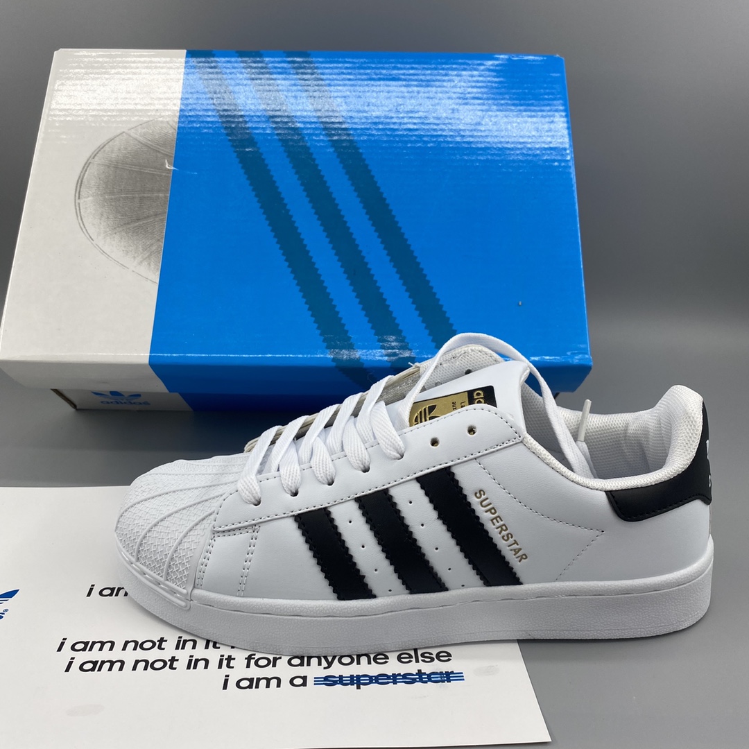 super star all white