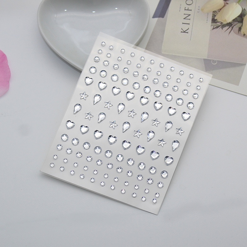 Stiker Bulan Berlian Mengkilat Langsung Tempel / Perhiasan Wajah Diamond Berlian Bulan / Face Sticker Jewerly Berlian