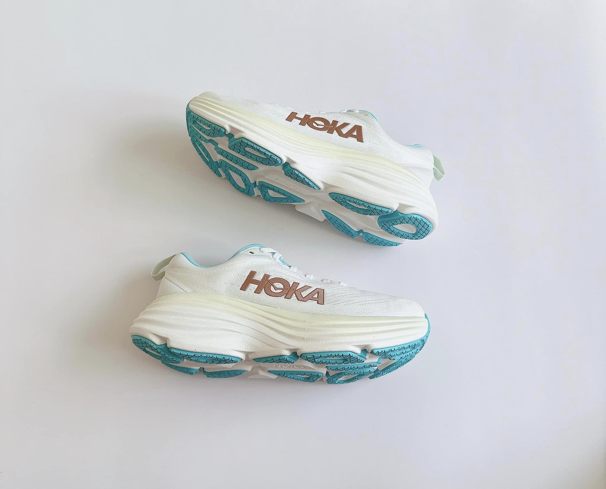 Giày Thể Thao Chạy Bộ Hoka chính hãng Trắng Xanh Mint - Running Bondi 8 White Mint - size 38 2/3
