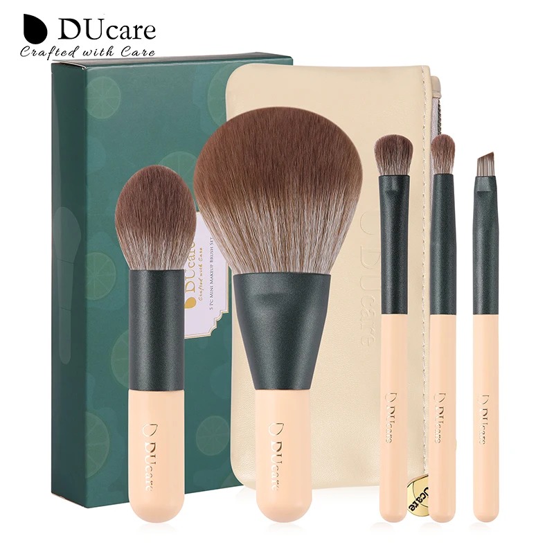  Ducare 5 cái Bộ cọ trang điểm du lịch kèm túi Bộ cọ mỹ phẩm mini cầm tay cho phấn má hồng phấn nền phấn mắt dụng cụ cọ đánh bóng Bronzer khoáng chất phủ Kabuki thon 