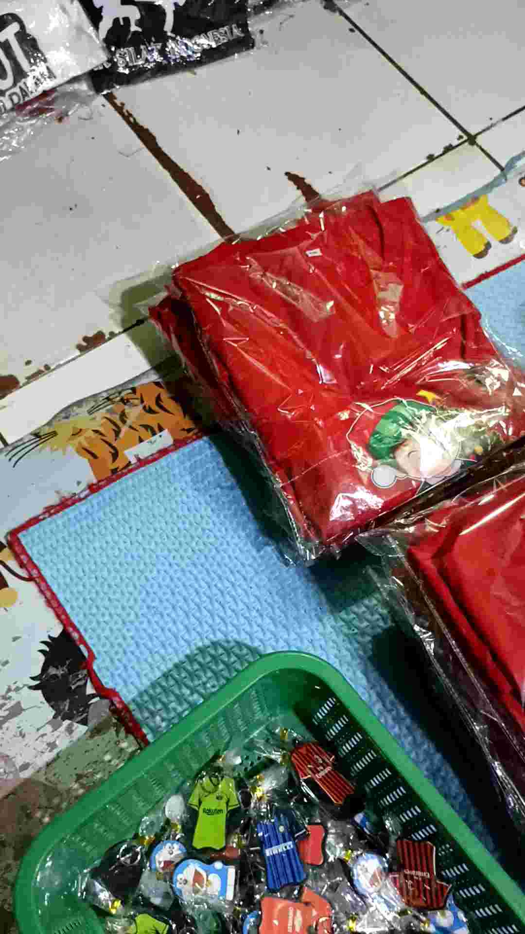 BELI 10 BONUS 1 BAJU+GANTUNGAN KUNCI/KAOS NATAL ANAK DAN DEWASA MERRY CHRISTMAS IBU