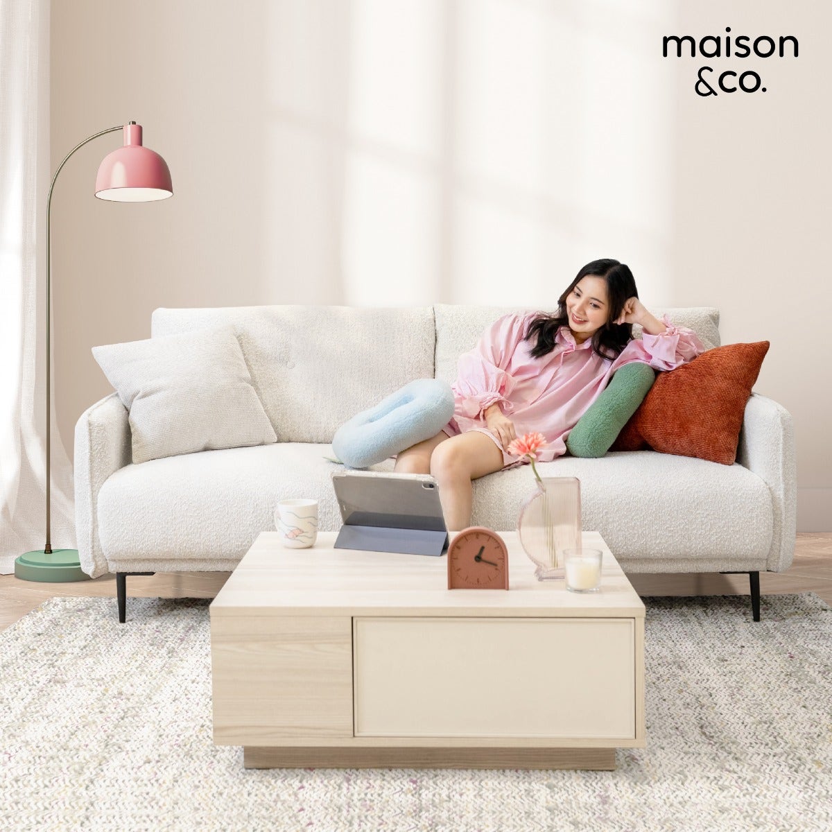 SB Design Square MAISON CO. โซฟา 3 ที่นั่ง รุ่น Lacuna สีครีม (196x85x86 ซม) ราคา 15,900 บาท*ส่งฟรี