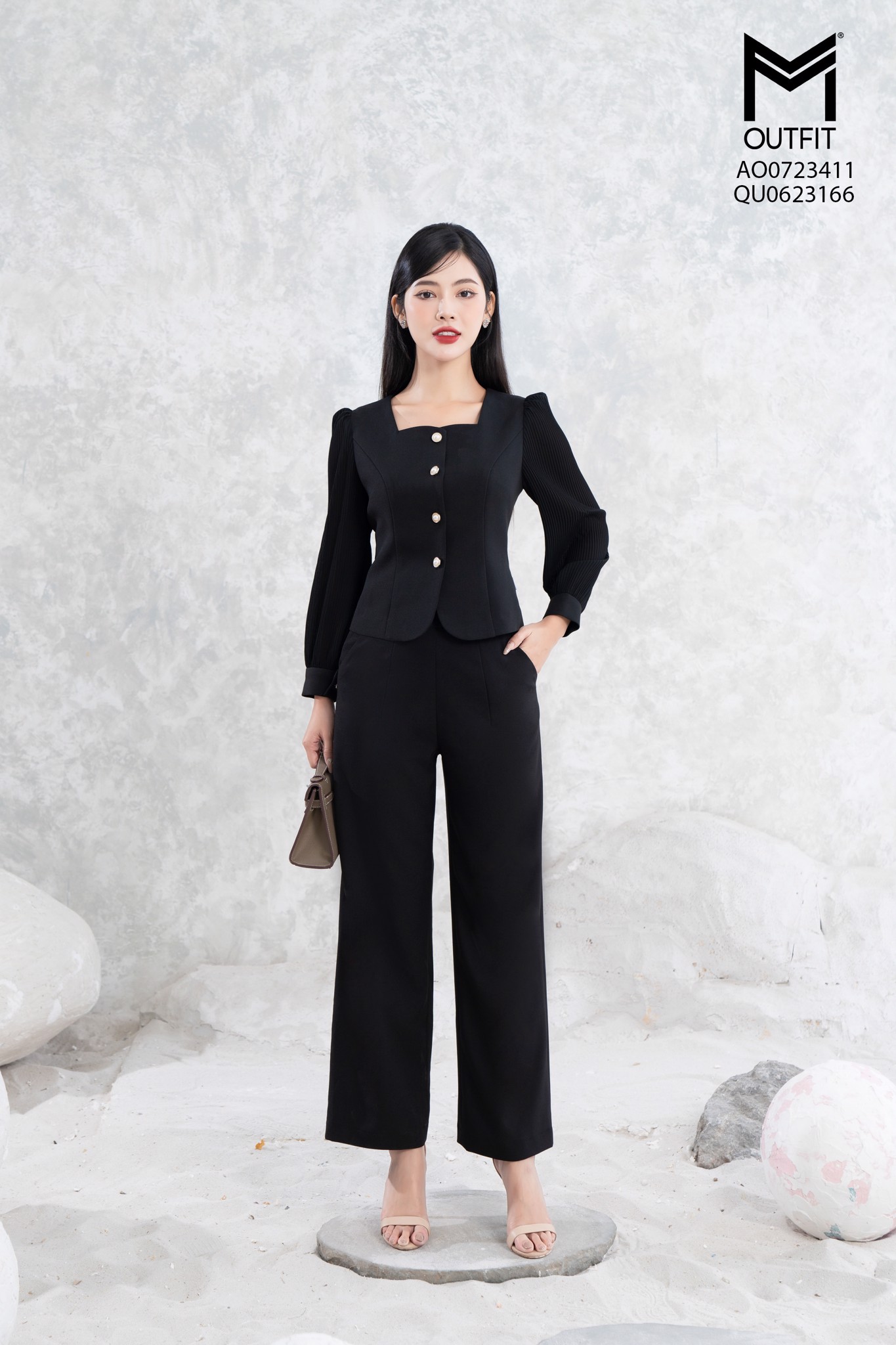 Sơ mi cổ vuông